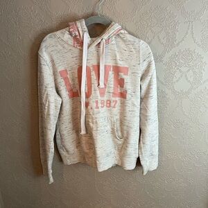 Reflex women’s LOVE sweater size large excellent condition